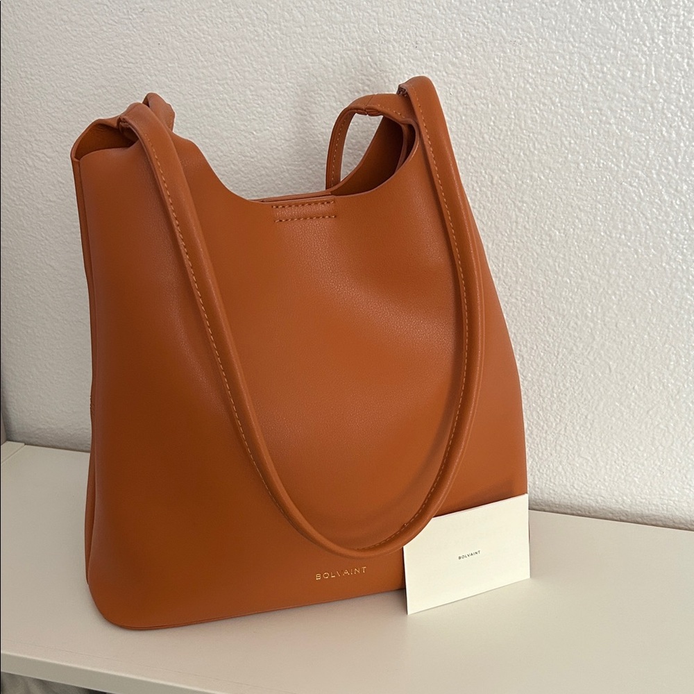 Bolvaint Shoulder bag